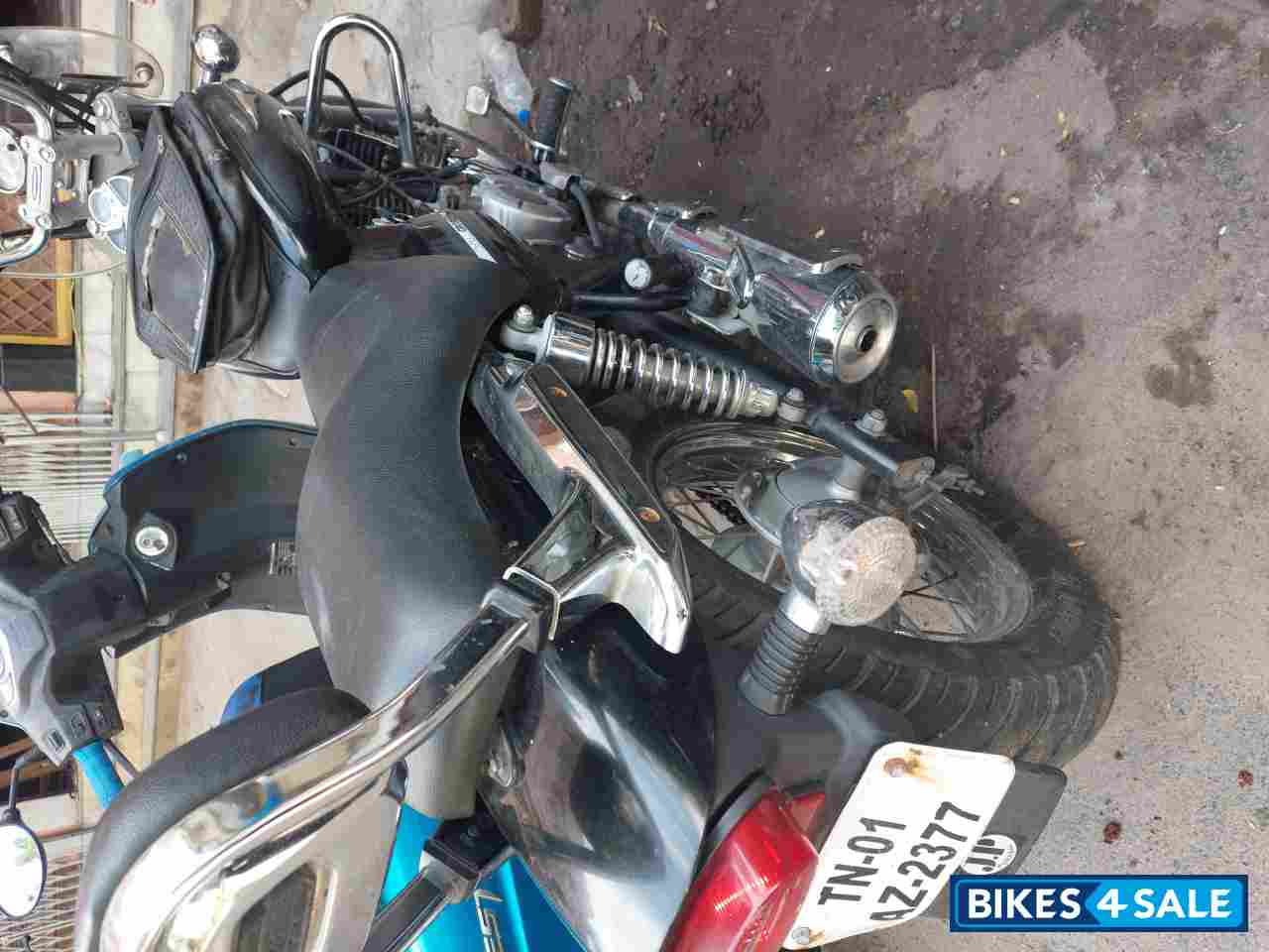 Bajaj Avenger Cruise 220