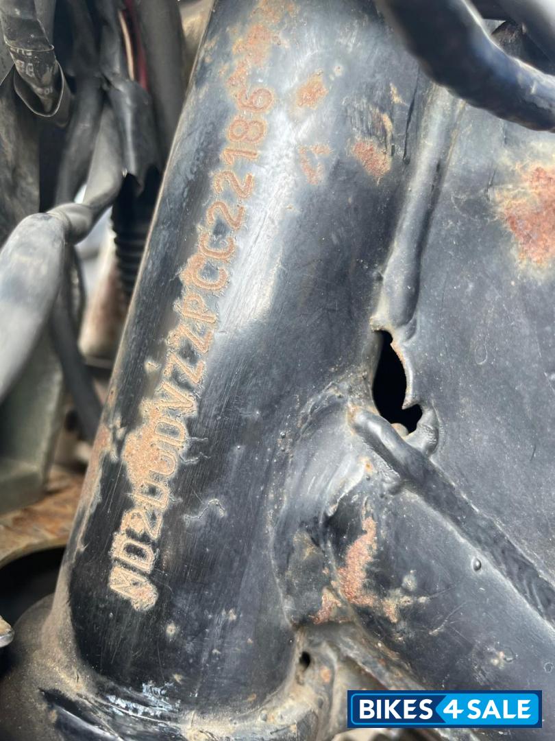 Bajaj Avenger Street 180