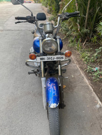 Bajaj Avenger Street 180
