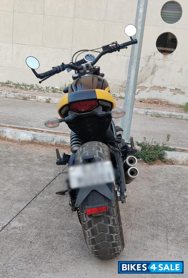 Ducati Scrambler Full Throttle