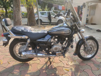 Black Abony Bajaj Avenger Cruise 220