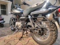 Black Abony Bajaj Avenger Cruise 220