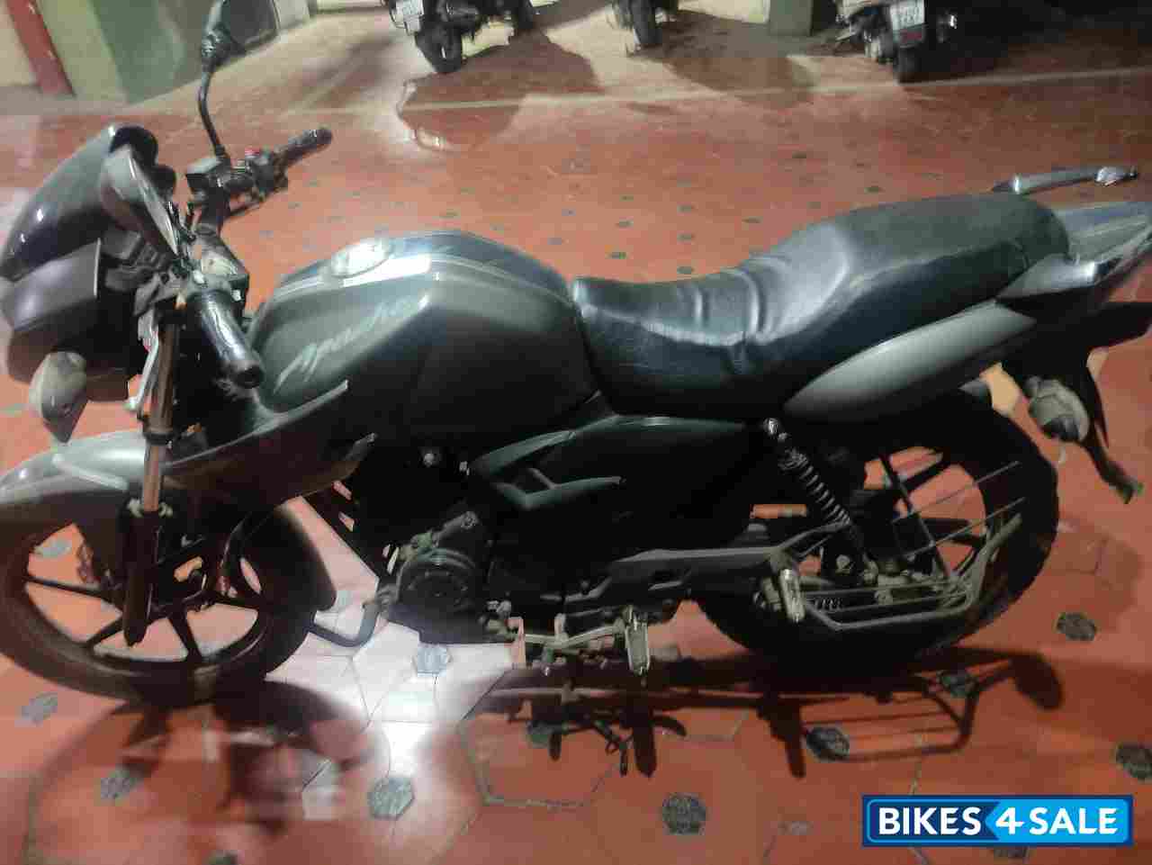 TVS Apache RTR 160