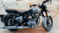 Gun Metal Grey Royal Enfield Classic Gunmetal Grey