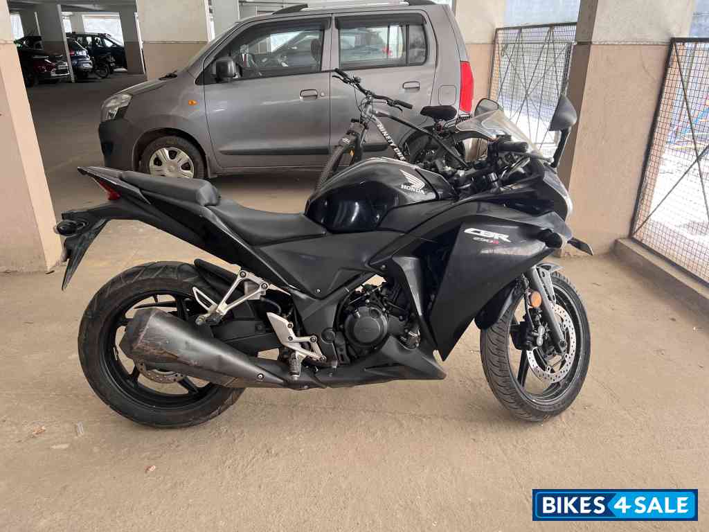 Honda CBR 250R