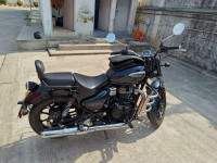 Royal Enfield Meteor 350 Stellar 2022 Model