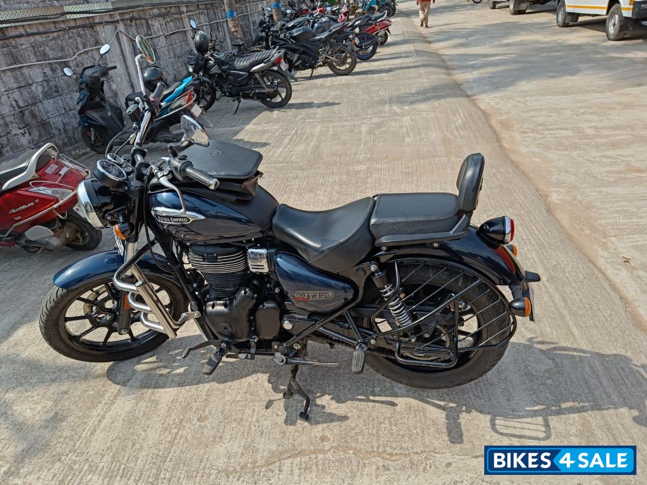 Blue Royal Enfield Meteor 350 Stellar