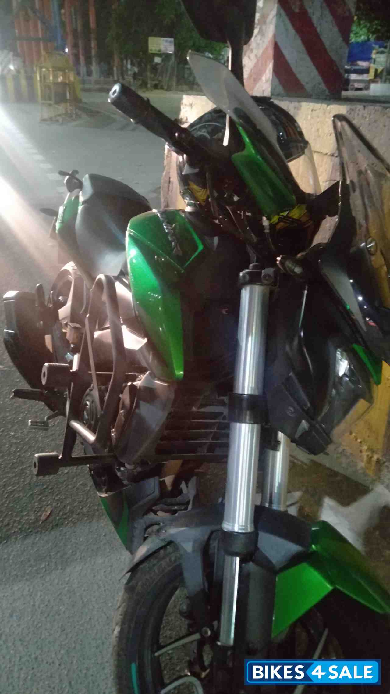 Bajaj 2021 Dominar 400