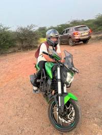 Bajaj 2021 Dominar 400