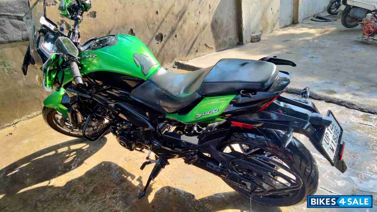 Bajaj 2021 Dominar 400
