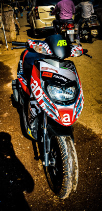 Aprilia SR 150 Carbon 2019 Model