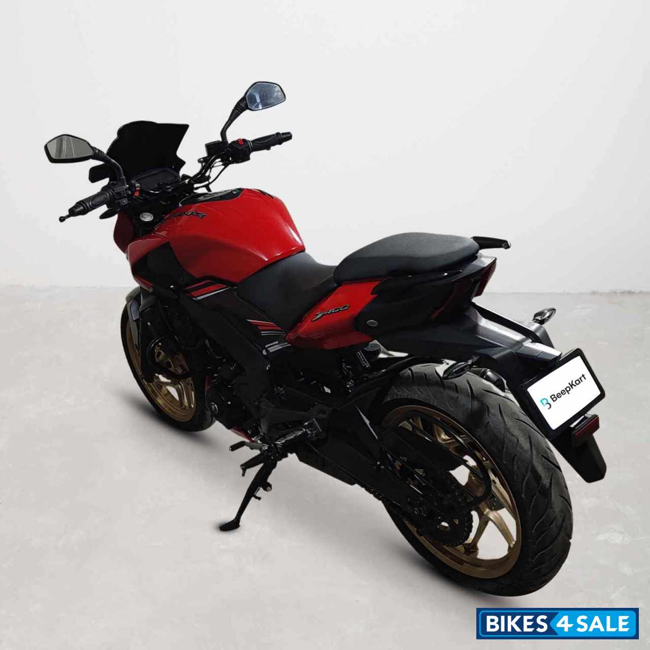 Bajaj Dominar 400