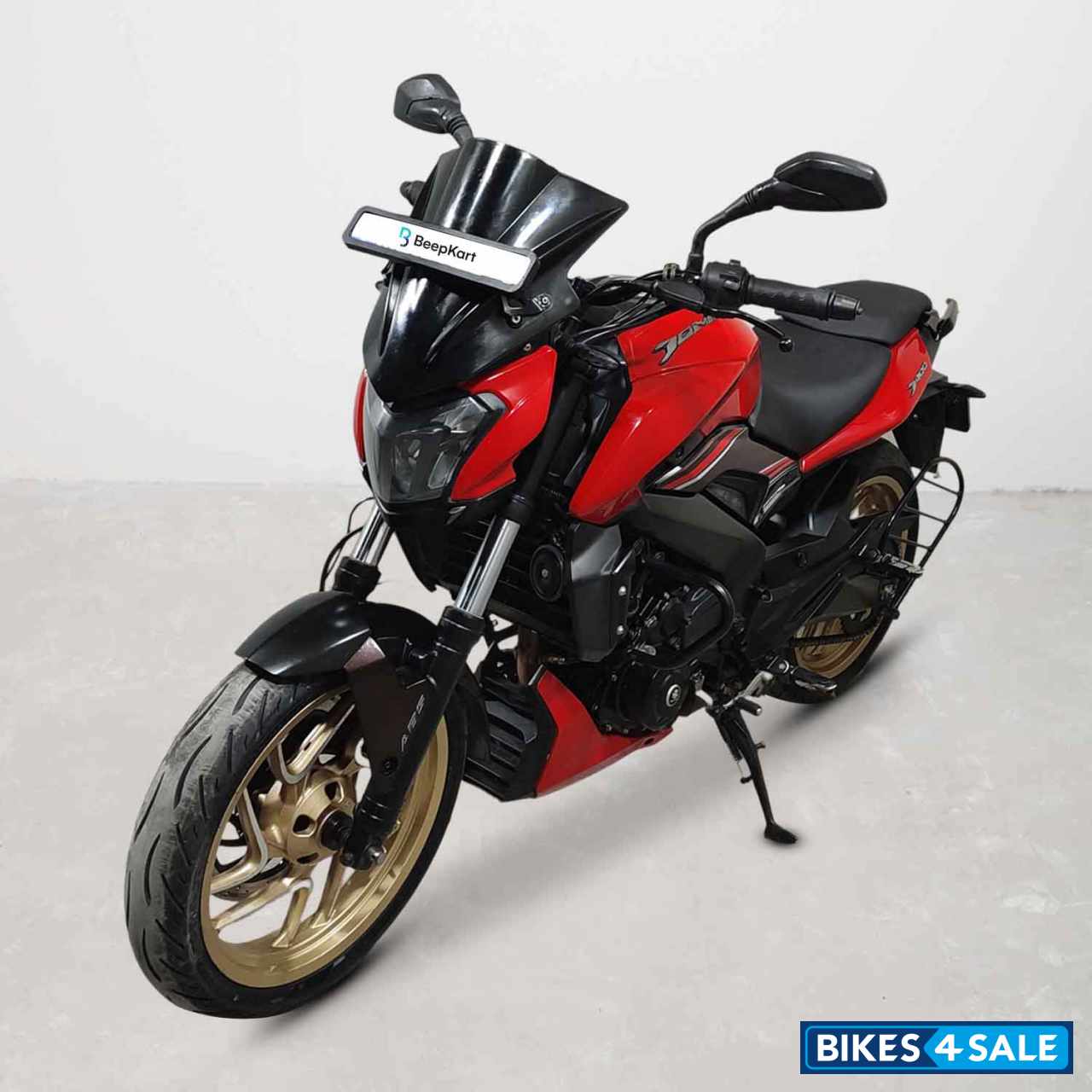 Bajaj Dominar 400