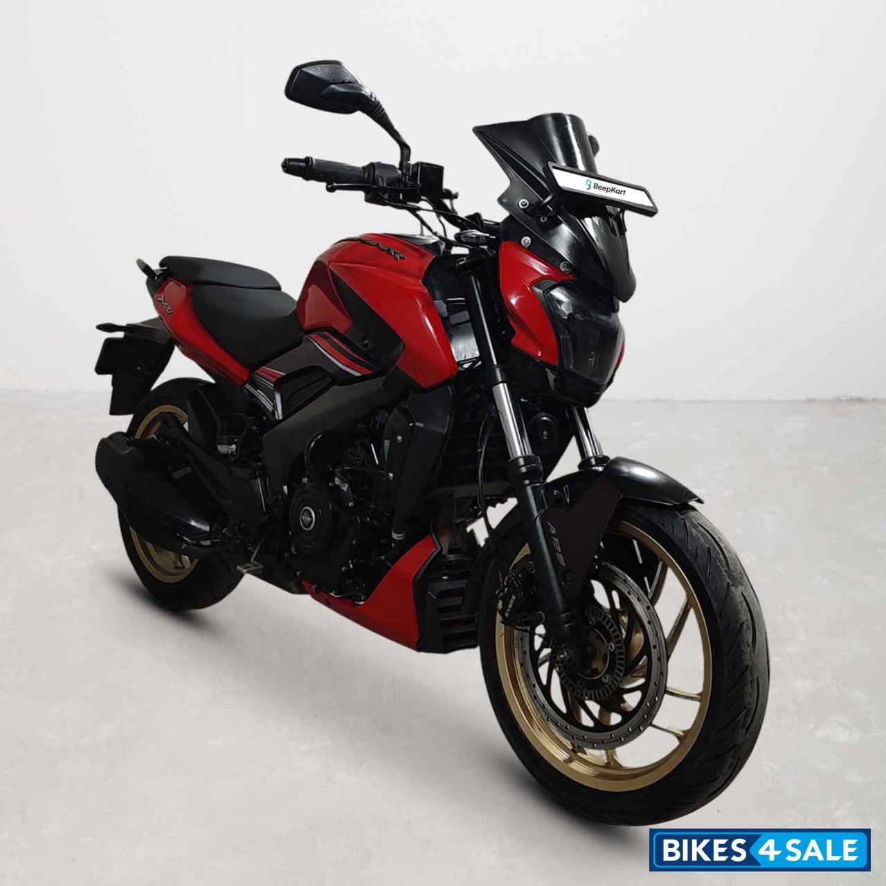 Bajaj Dominar 400