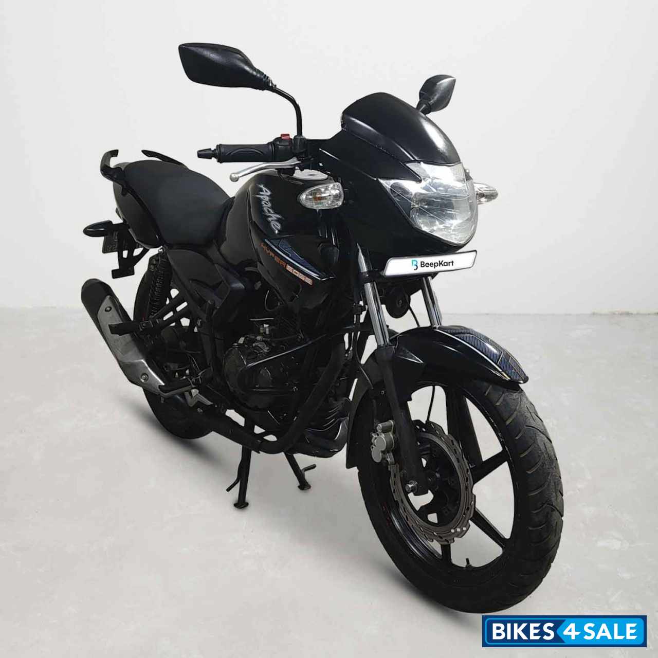 TVS Apache RTR 160 4V