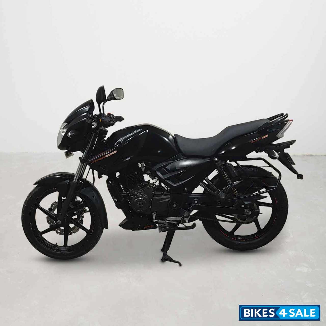 TVS Apache RTR 160 4V