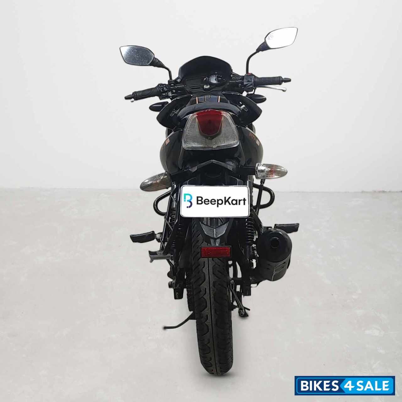 TVS Apache RTR 160 4V