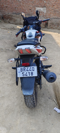 Bajaj Pulsar 220 DTSFi