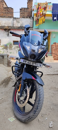 Bajaj Pulsar 220 DTSFi