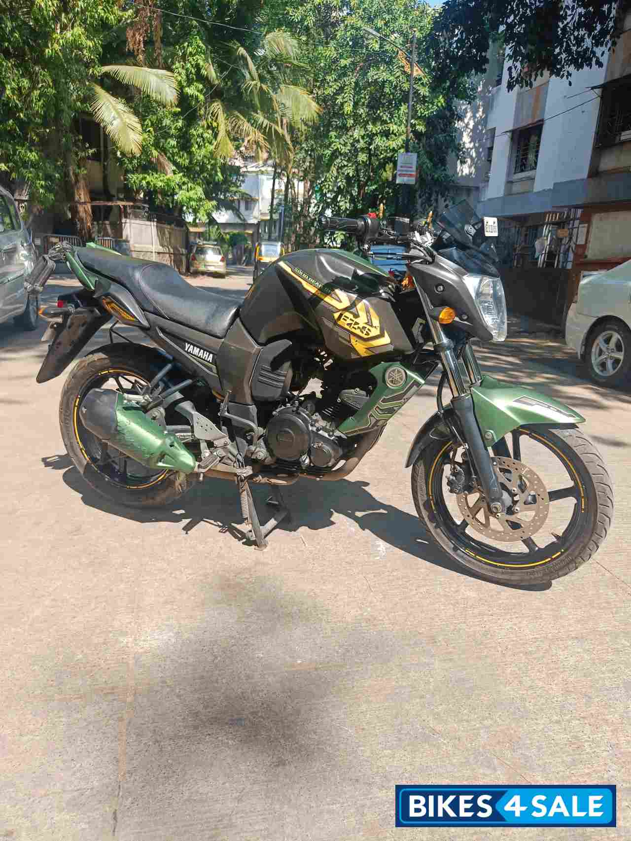 Military Green Yamaha FZ-S