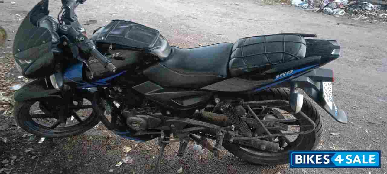 Blue Bajaj Pulsar 150 Twin Disc