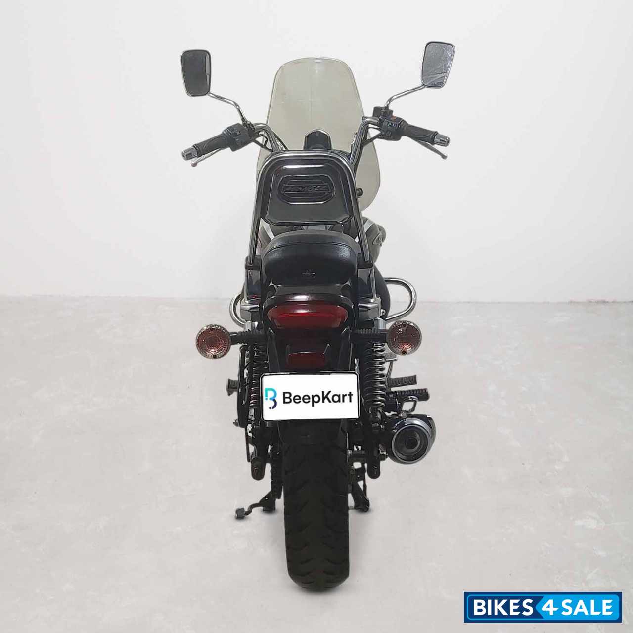 Bajaj Avenger Cruise 220