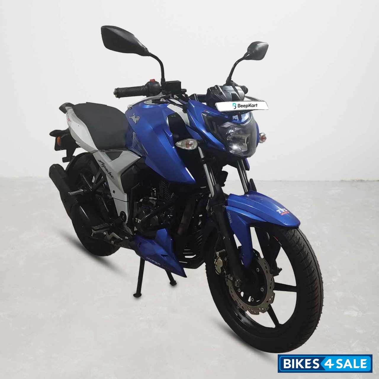 TVS Apache RTR 160 4V