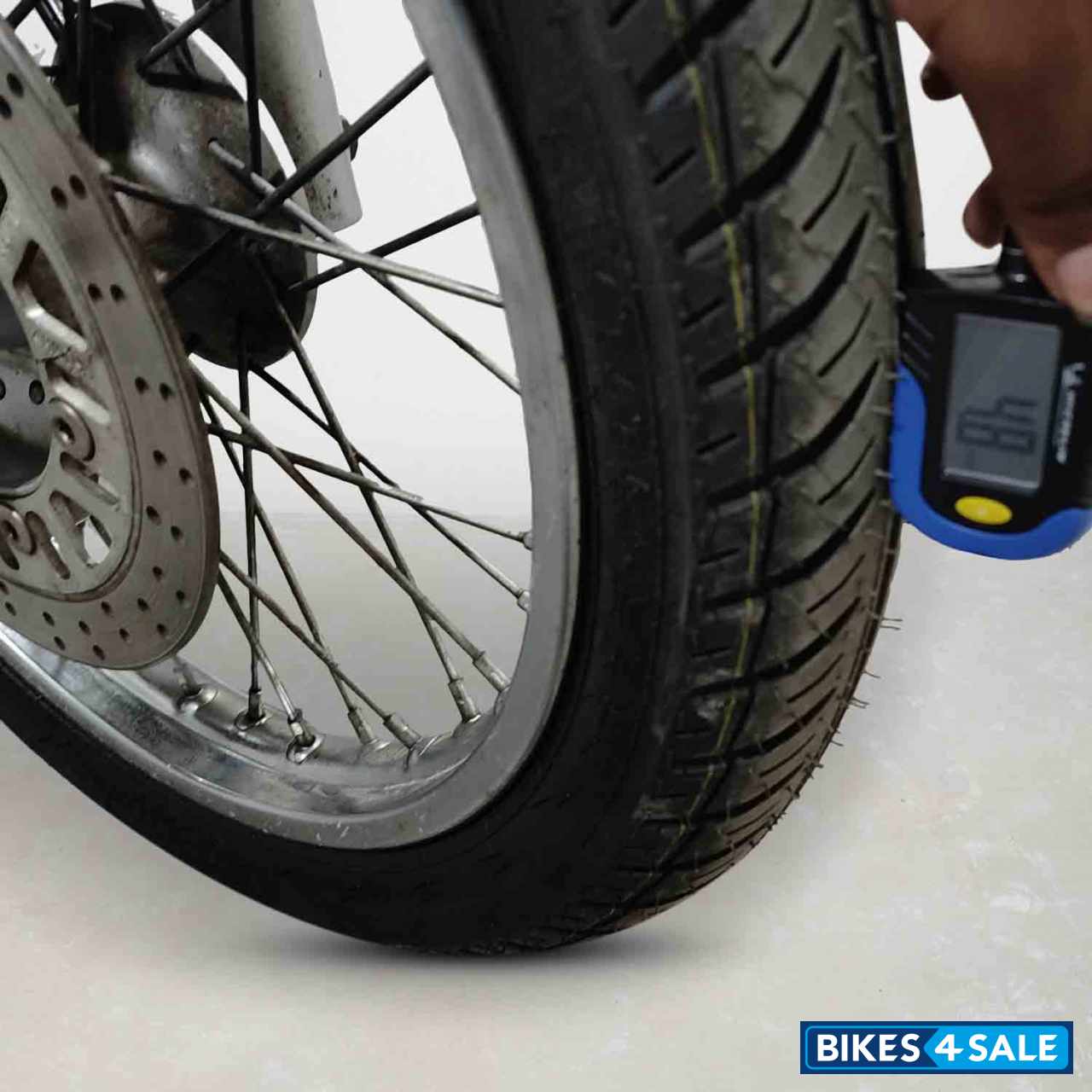 Bajaj Avenger Cruise 220