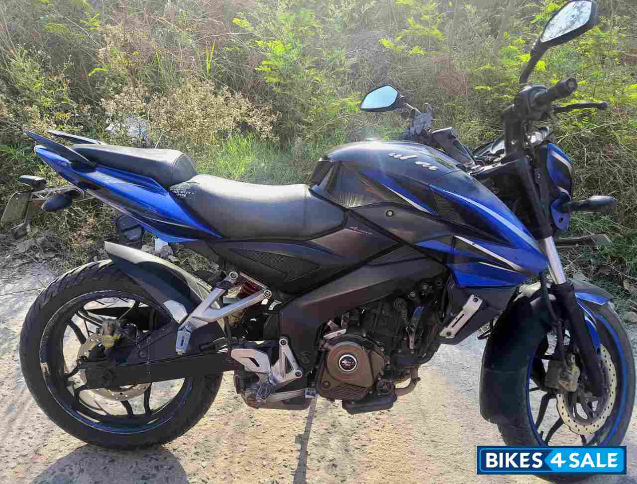Bajaj Pulsar NS200 Bajaj Pulsar NS200