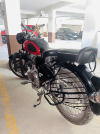 Royal Enfield Classic 350 Redditch Red