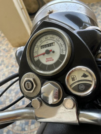 Black Royal Enfield Classic 500