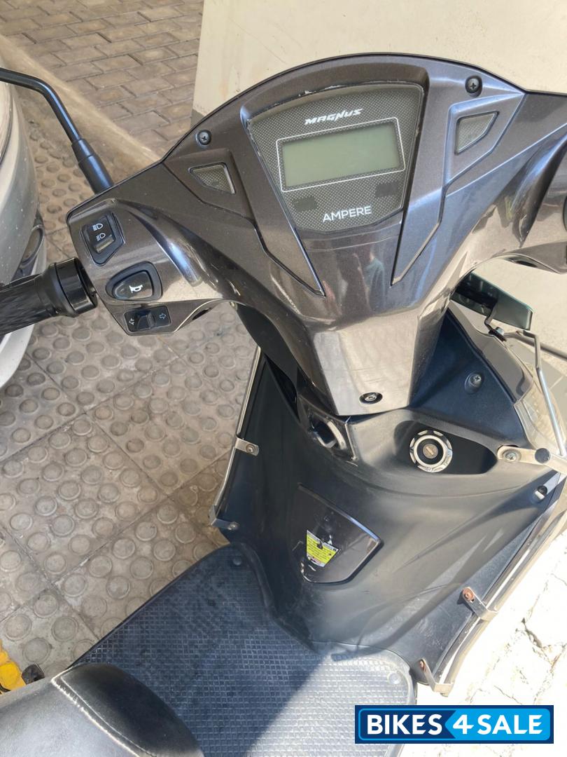 Grey Ampere Magnus Ex