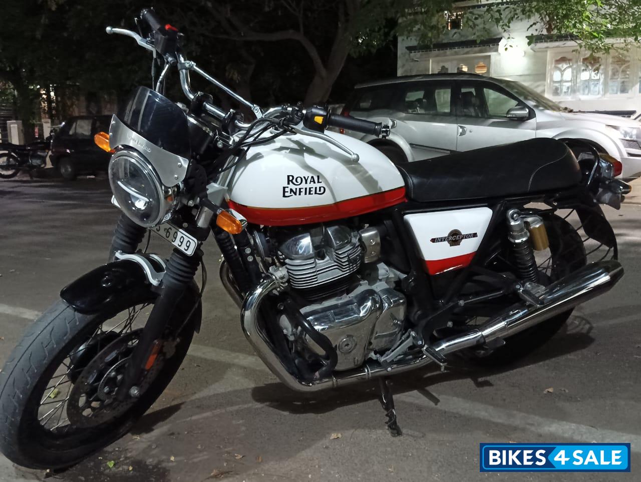 Royal Enfield Interceptor 650 Twin