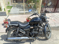 Black Royal Enfield Thunderbird 500