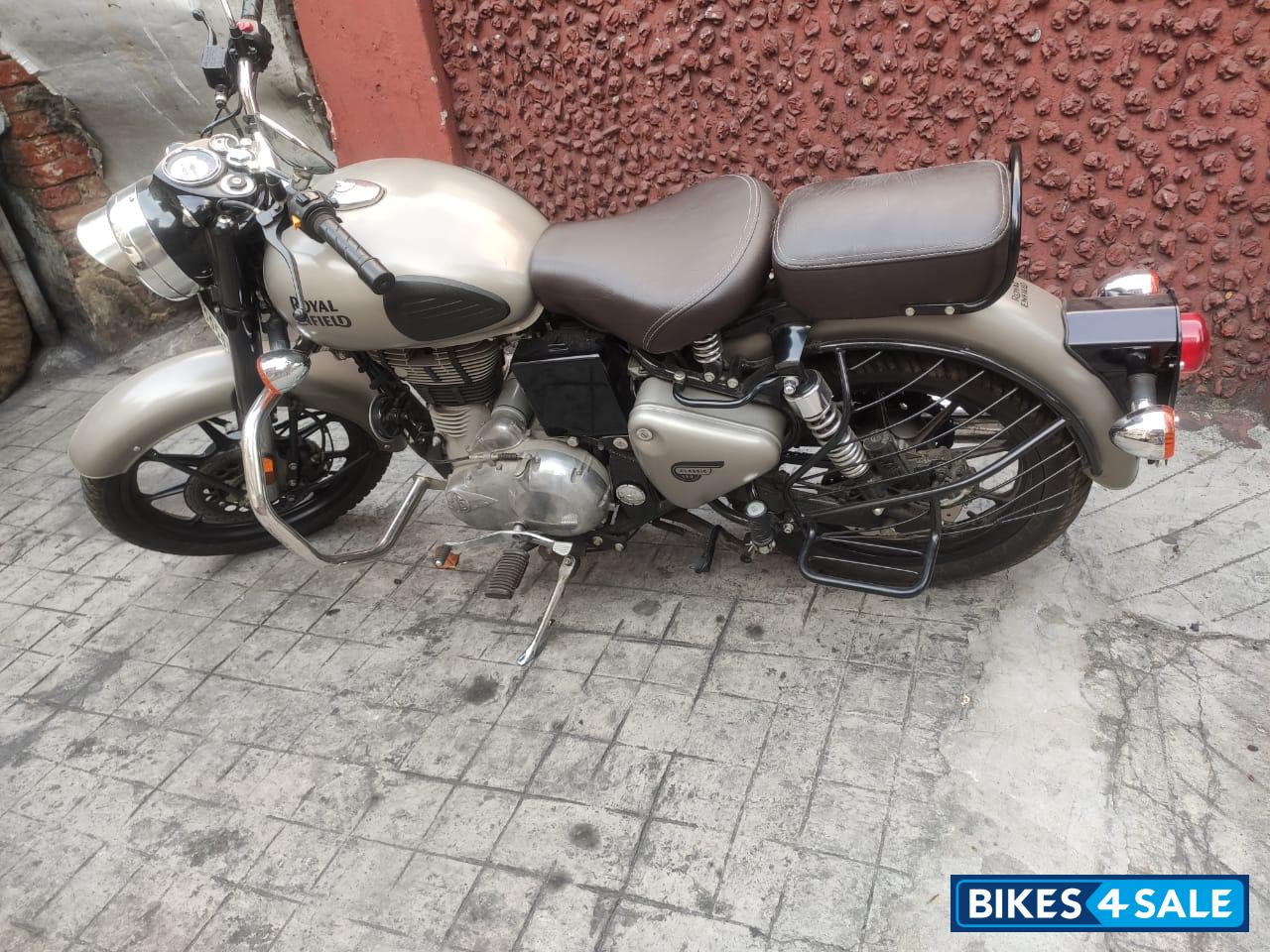 Royal Enfield Classic 350 Dual Channel BS6