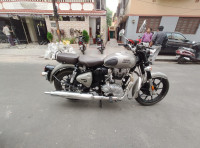 Royal Enfield Classic 350 Dual Channel BS6