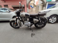 Royal Enfield Classic 350 Dual Channel BS6