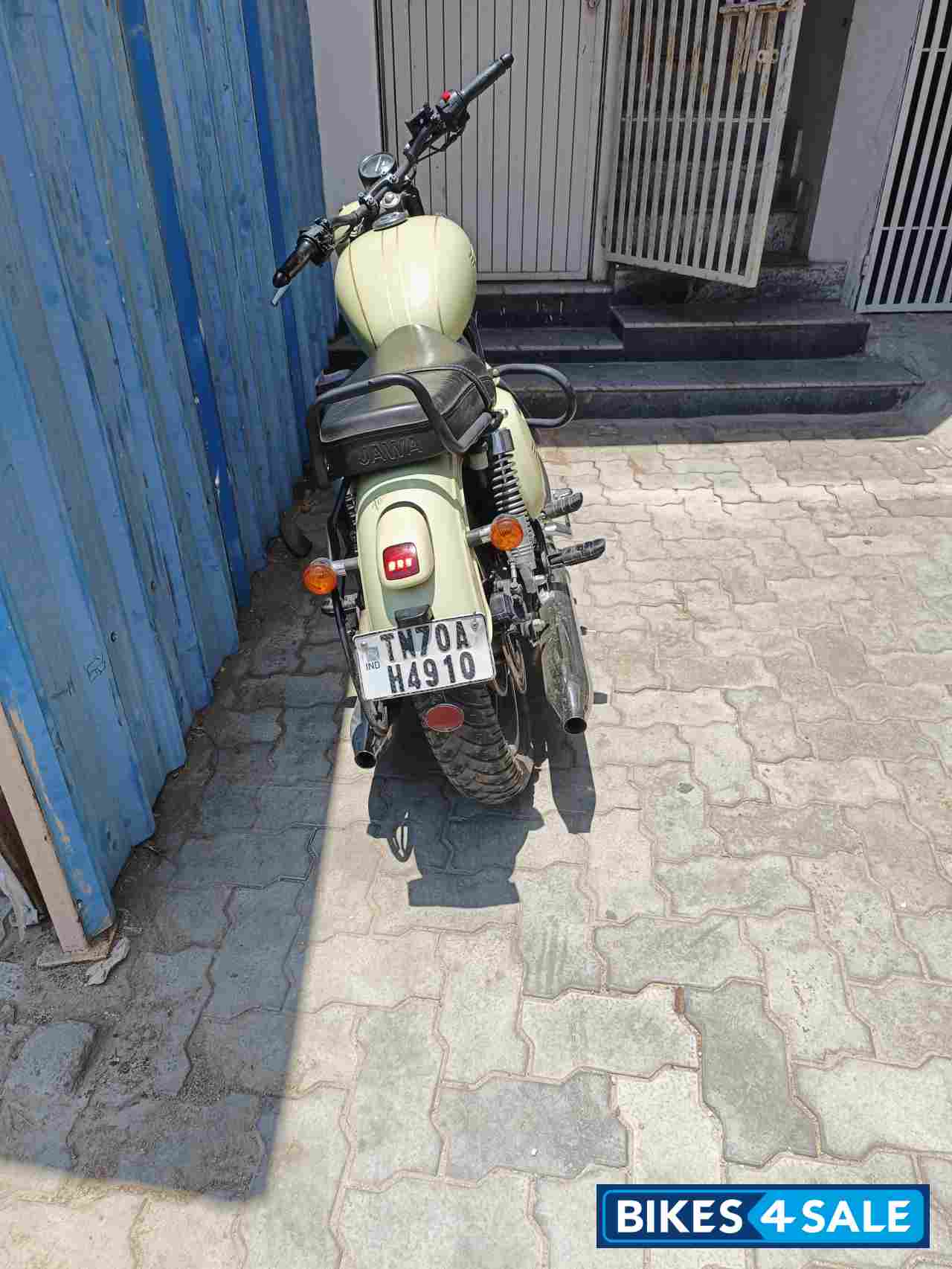 Light Green Jawa forty two