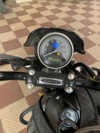 Black Bajaj Avenger Street 160