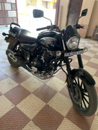 Black Bajaj Avenger Street 160