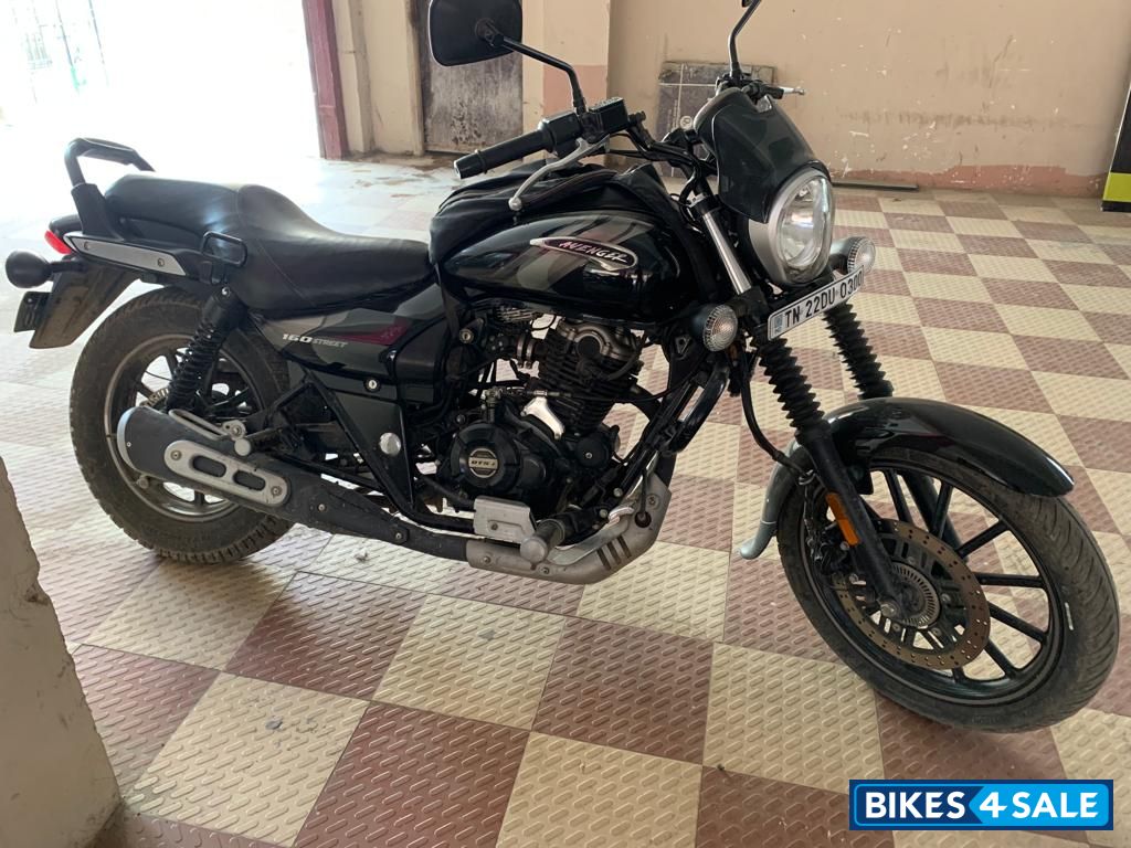 Black Bajaj Avenger Street 160