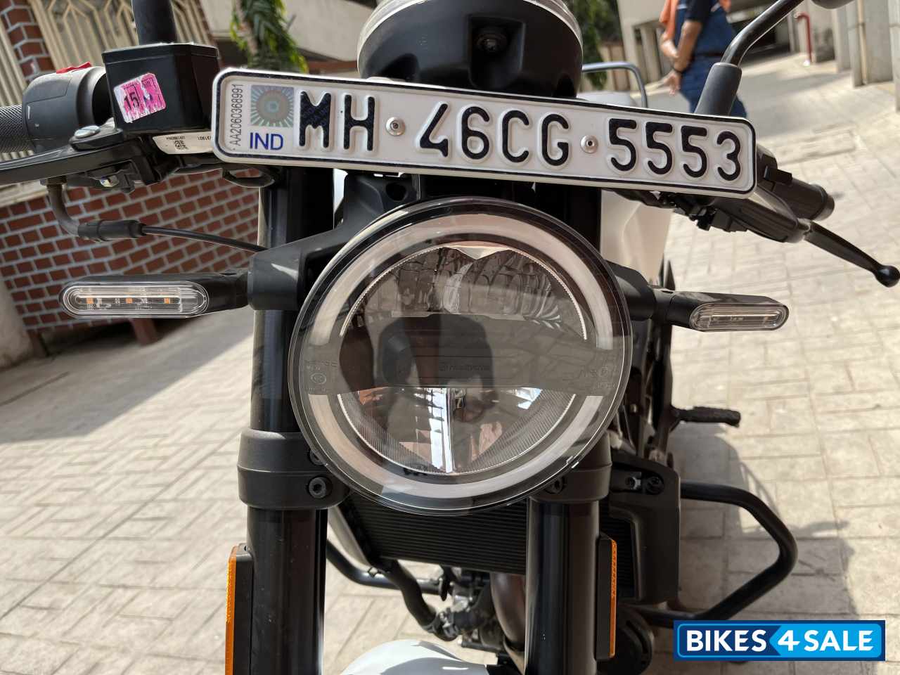 Ceramic White Husqvarna Vitpilen 250 2022