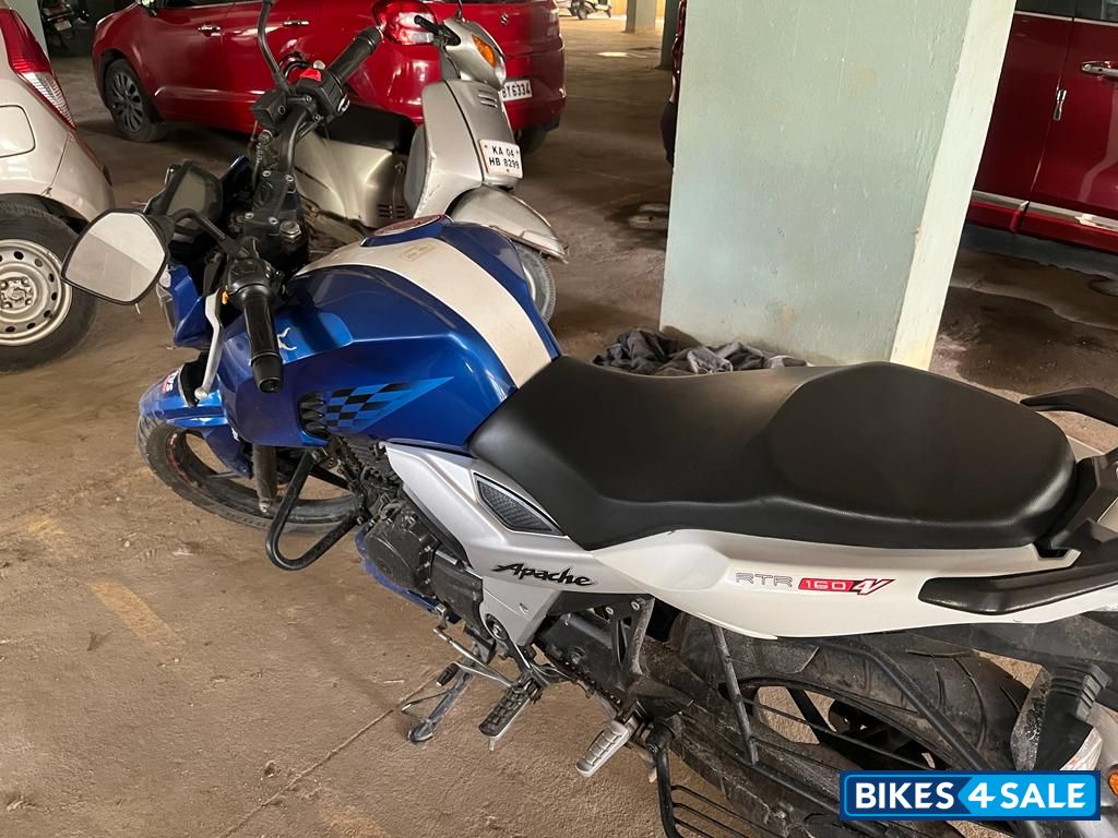 TVS Apache RTR 160 4V