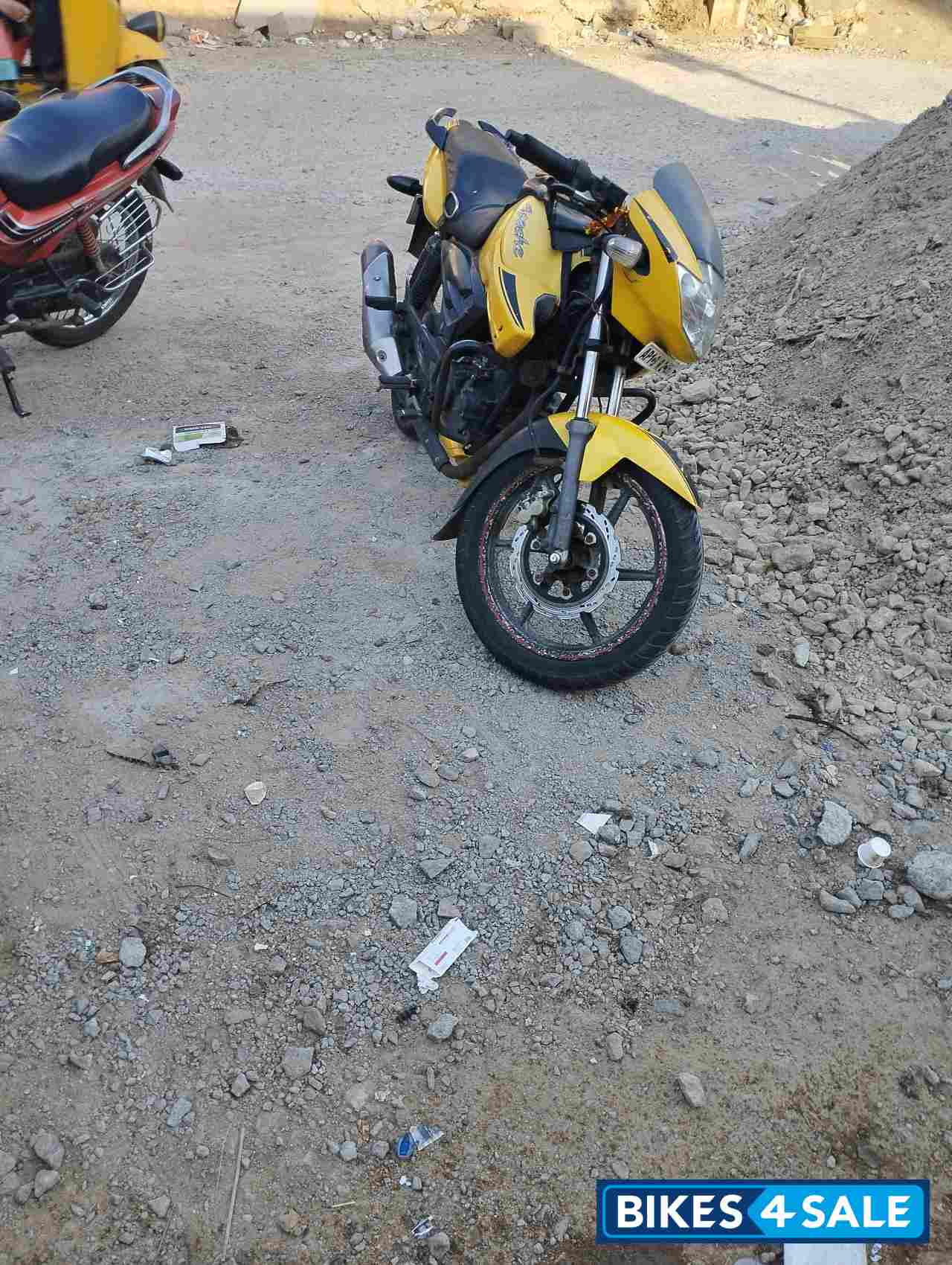 TVS Apache RTR 160