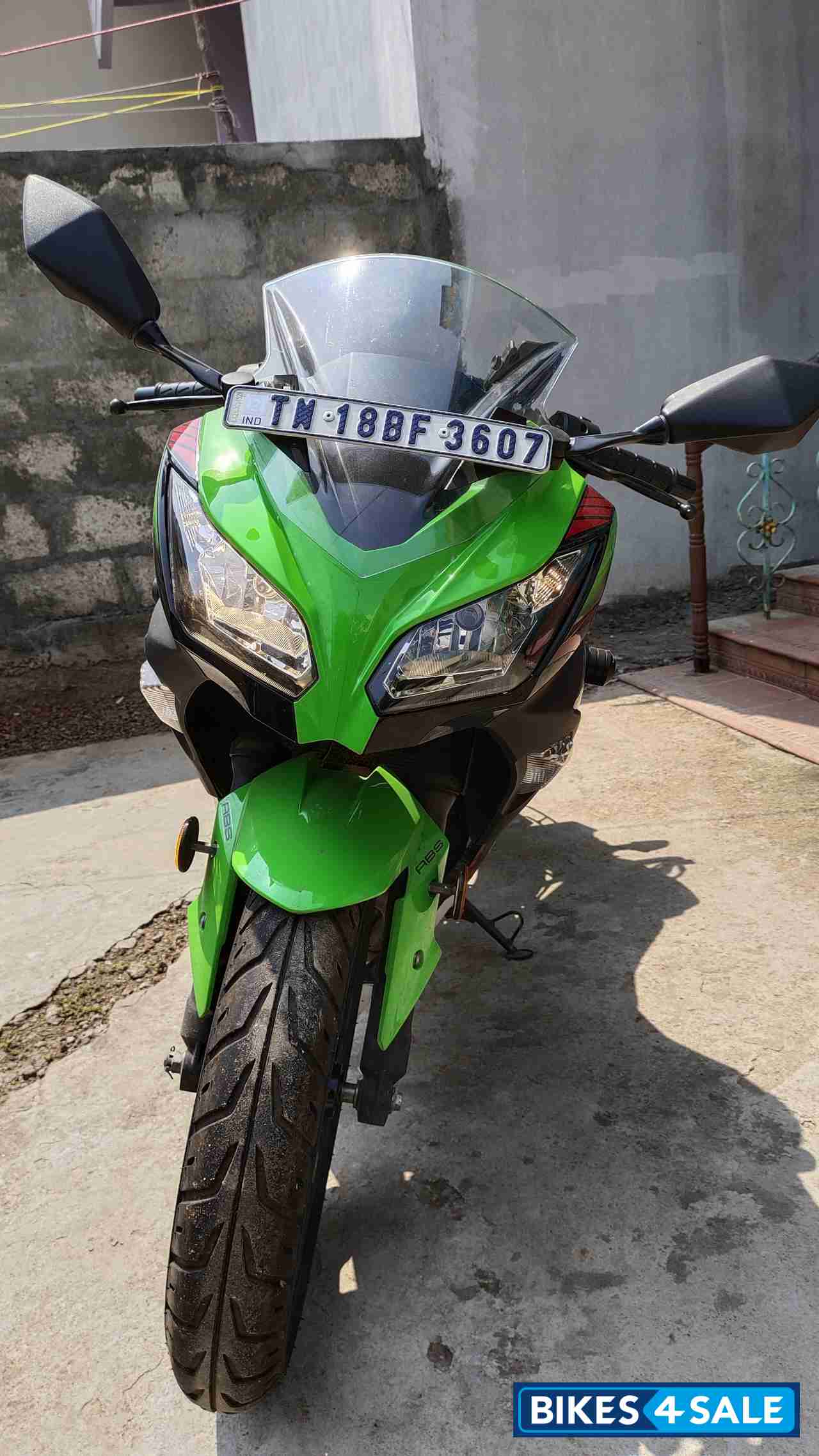 Kawasaki Ninja 300 BS6 2022
