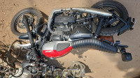 Yezdi Scrambler Dual Tone