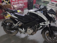 Bajaj Pulsar 200 NS