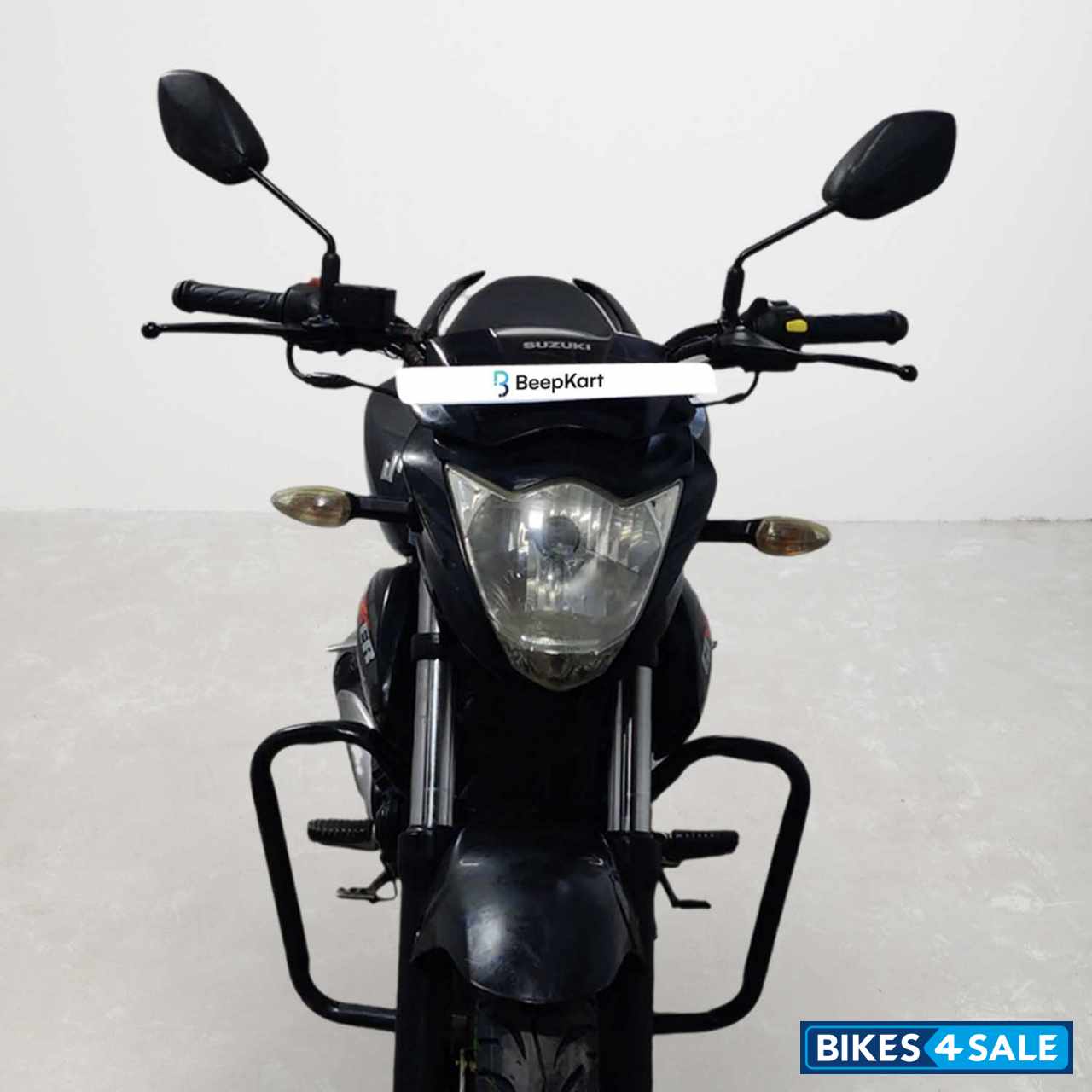 Suzuki Gixxer SF