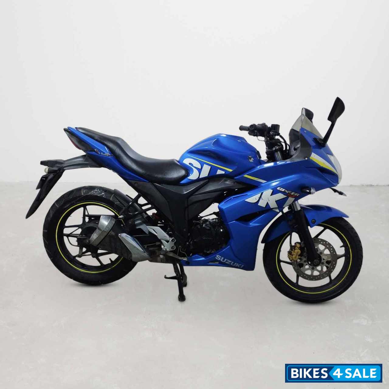 Suzuki Gixxer SF