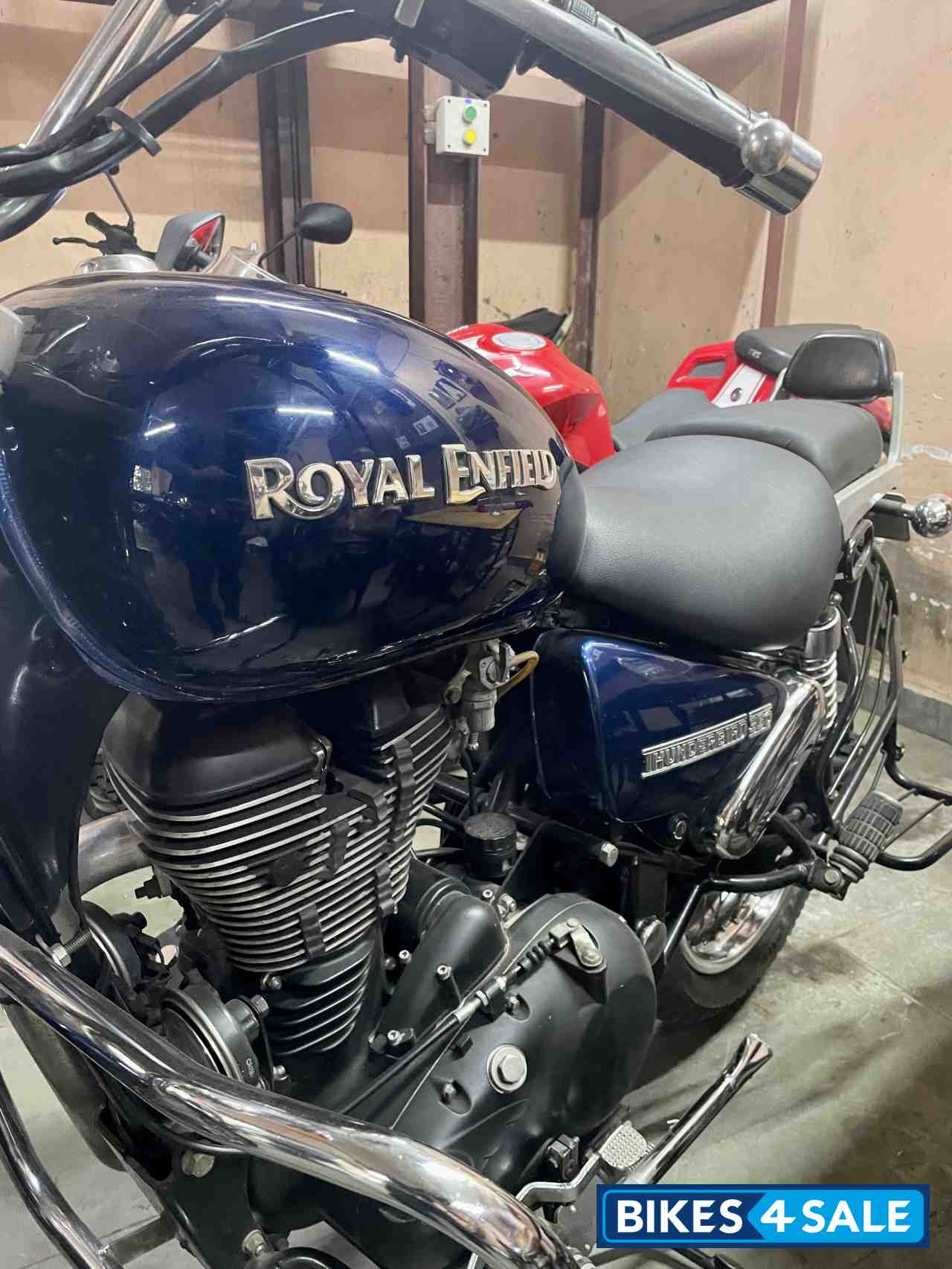 Royal Enfield Thunderbird 350